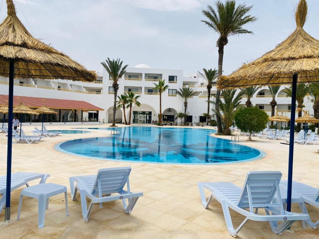 هتل بالمور ریزورت